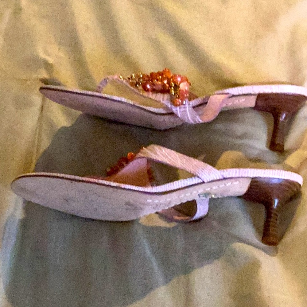 J Vincent Vintage Blush Sandals w/ Bead & Chain Embellishments - Picture 6 of 8